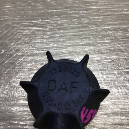 Крышка расширительного бочка DAF
