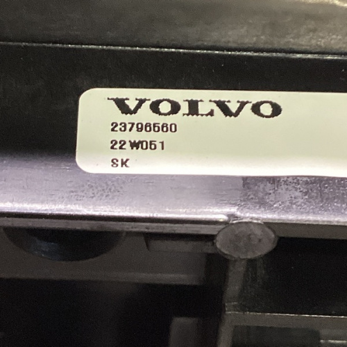 Люк в сборе с солнцезащитным козырьком VOLVO