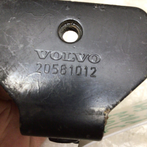 Кронштейн проводки Volvo