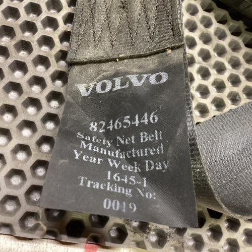 Ремень безопасности Volvo