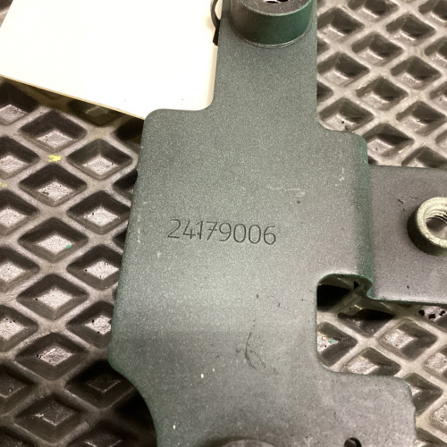 Кронштейн ДВС D13K7 VOLVO