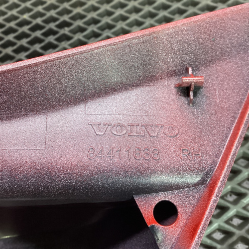 Накладка (крышка) зеркала, R VOLVO