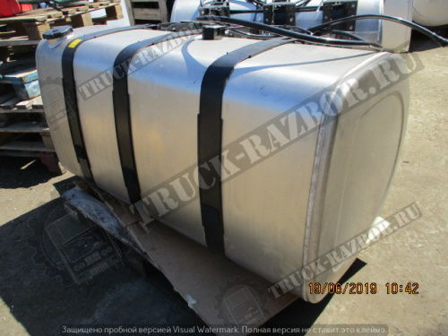 Бак топливный в сборе, 570L 1.40м