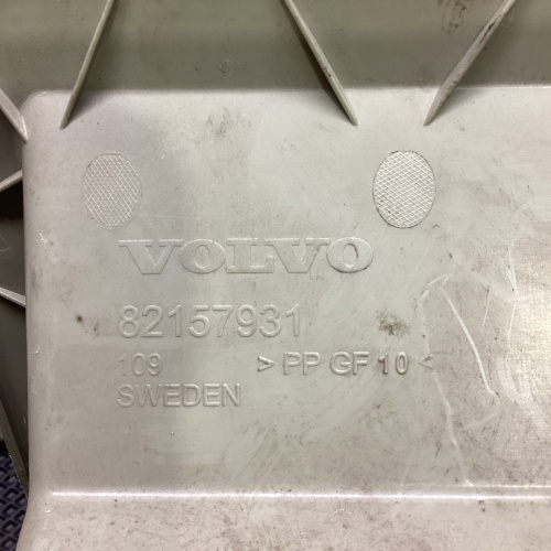 Лоток хранения VOLVO