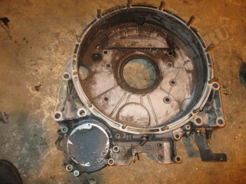 Кожух маховика DXI11