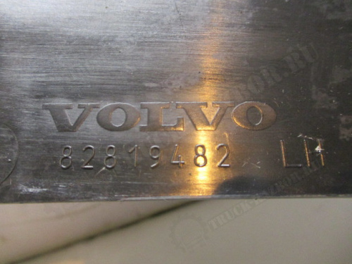 Корпус подножки верхний L VOLVO