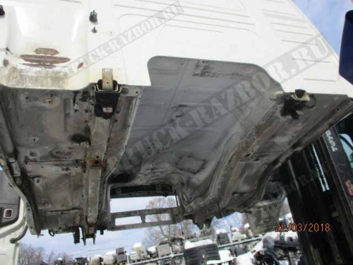 Кабина VOLVO FM низкая со спальником