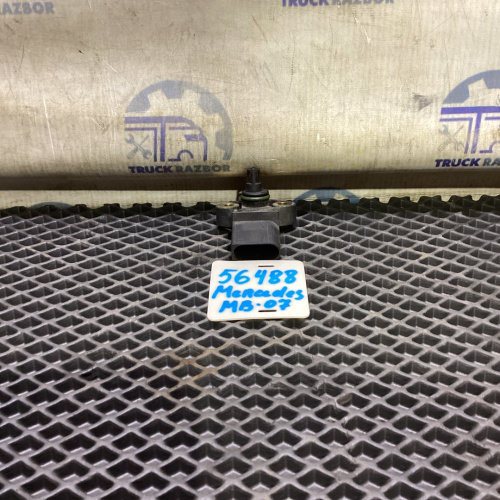 Датчик давления наддува Mercedes-Benz