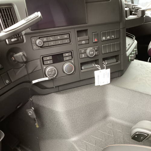 Кабина в сборе D13C420 VOLVO