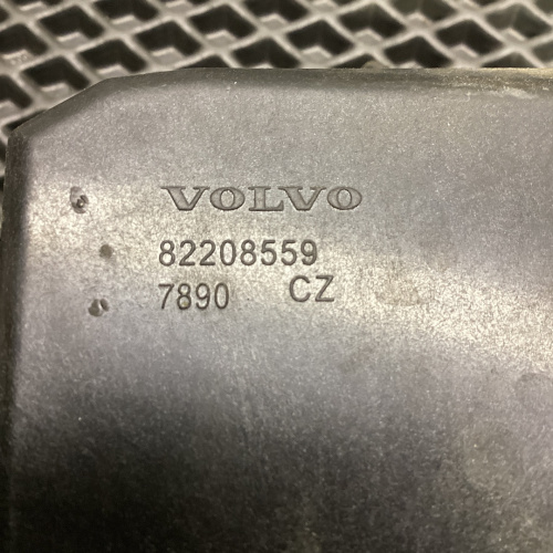 Замок капота VOLVO
