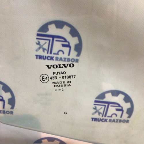 Стекло двери R VOLVO