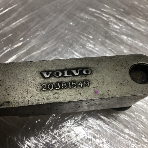 Перемычка клапанов D12 Volvo